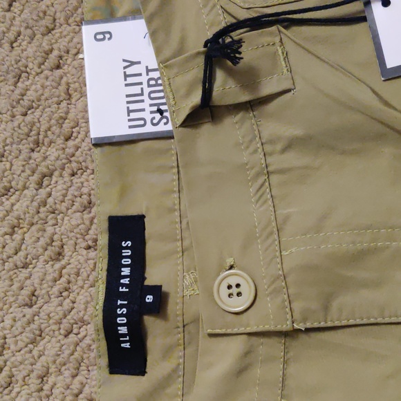 Almost Famous Utility Shorts - Picture 2 of 4